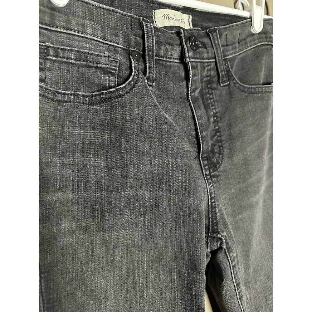 Madewell 9” High Rise Waisted Skinny Jeans Black Distressed Black Seas Size 26